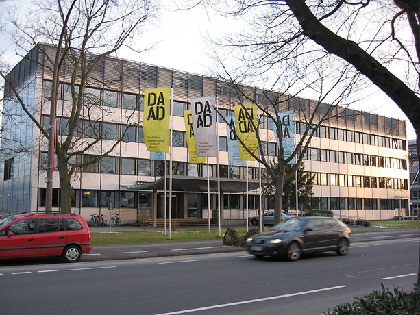DAAD Hauptgebäude (Bild: Mkill/Wikipedia/GNU)